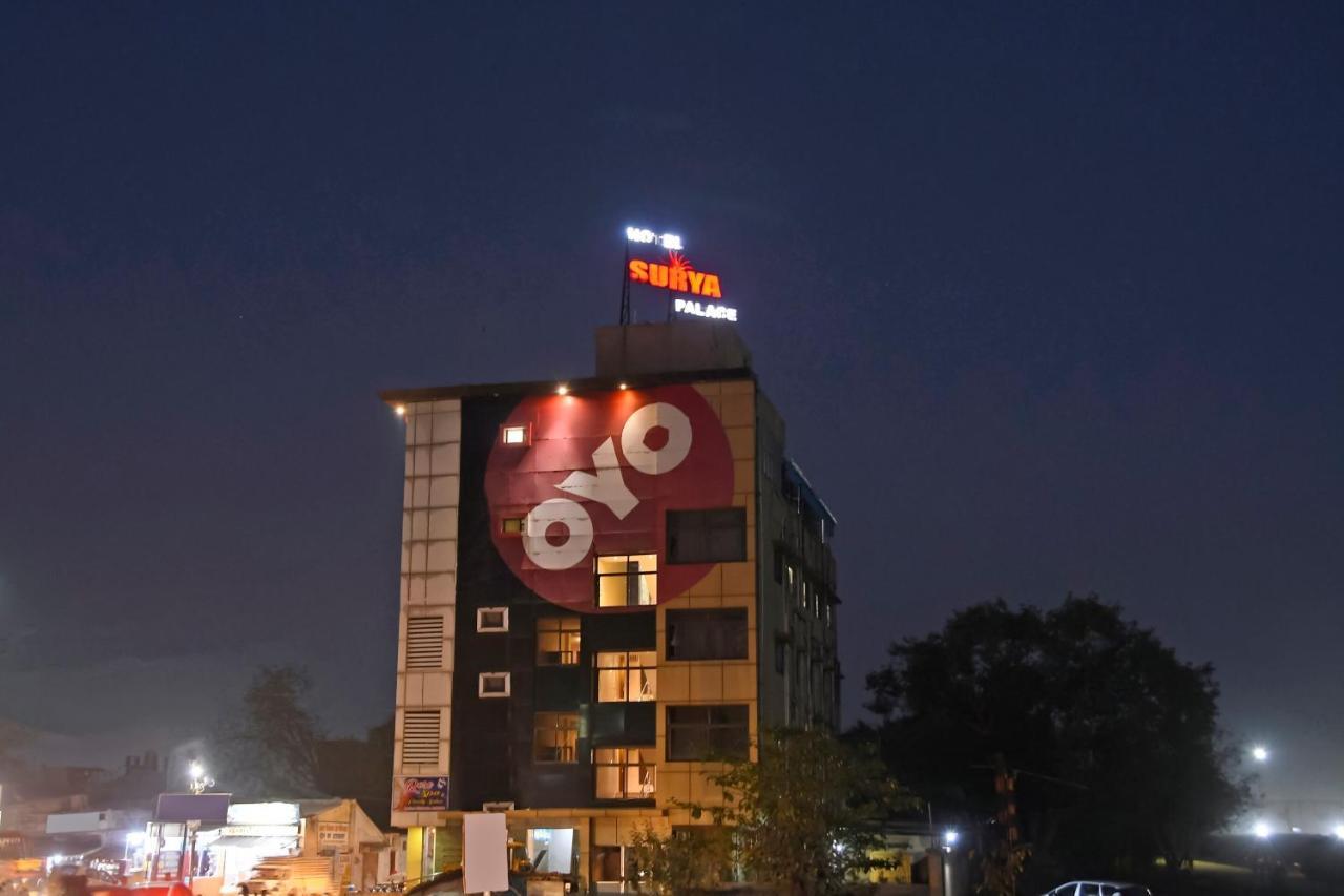 Townhouse 900 Hotel Surya Palace Bhilai Buitenkant foto