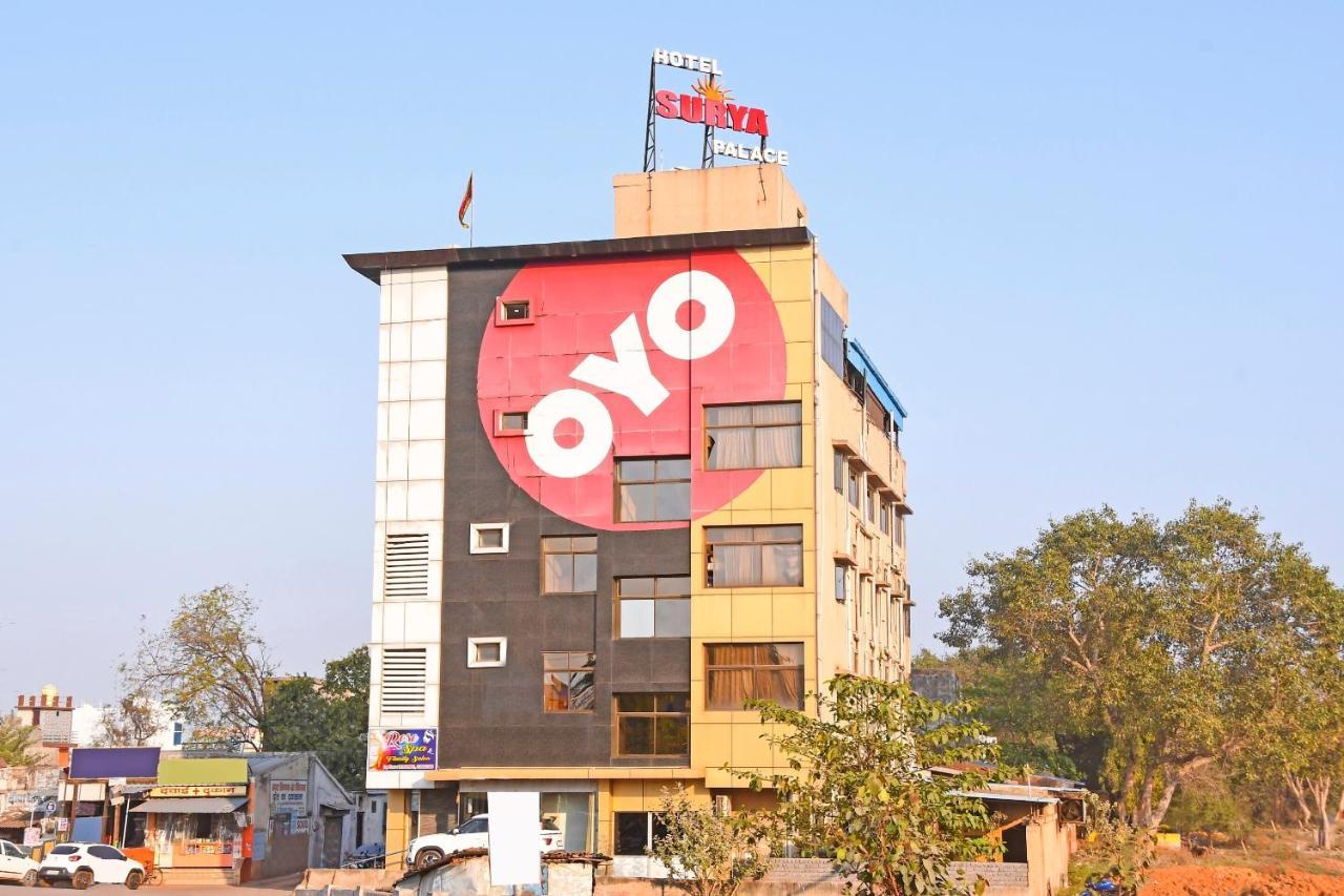 Townhouse 900 Hotel Surya Palace Bhilai Buitenkant foto